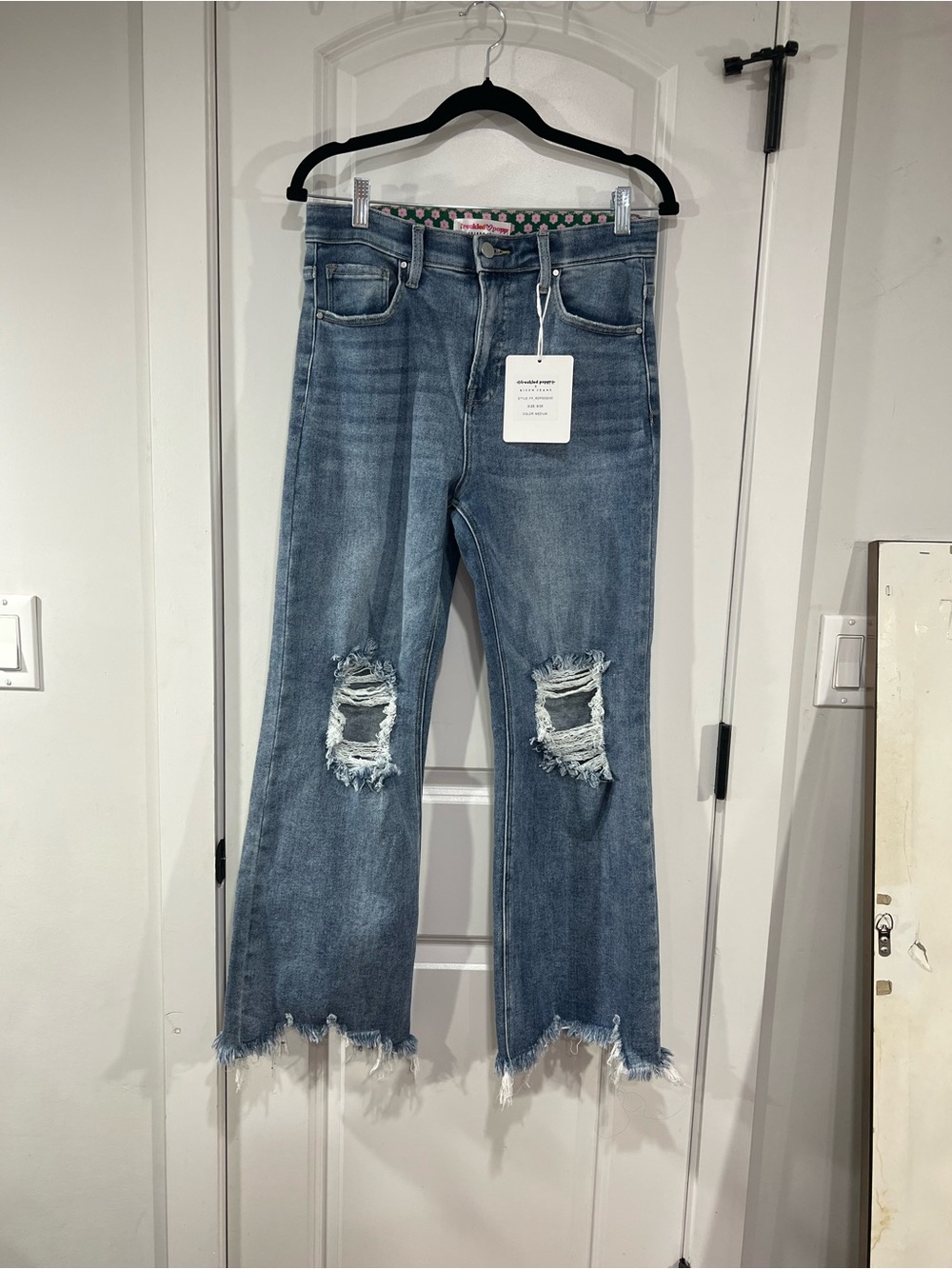 Risen High Rise, medium wash, distressed Jeans